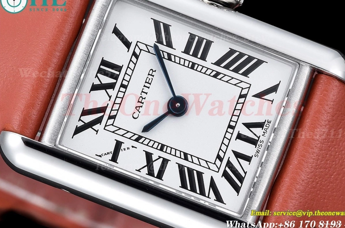 Tank Strap Quartz K11F On Red Leather White Must dial Small 0404